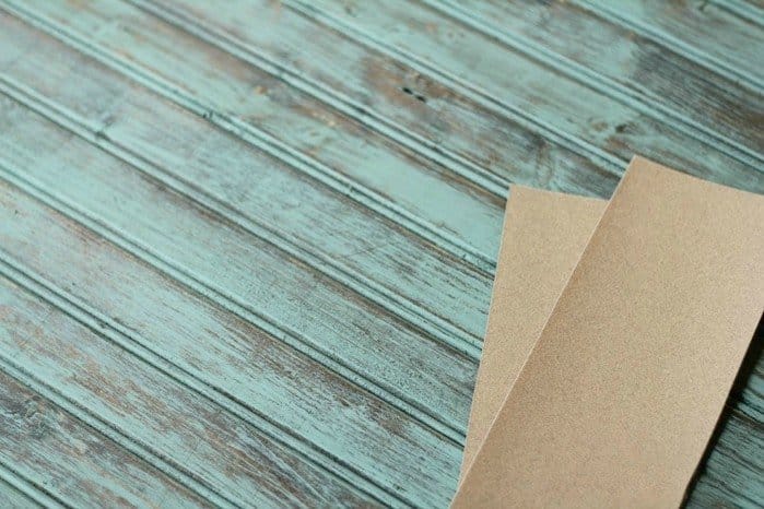 Gorgeous DIY food photography background made from beadboard!